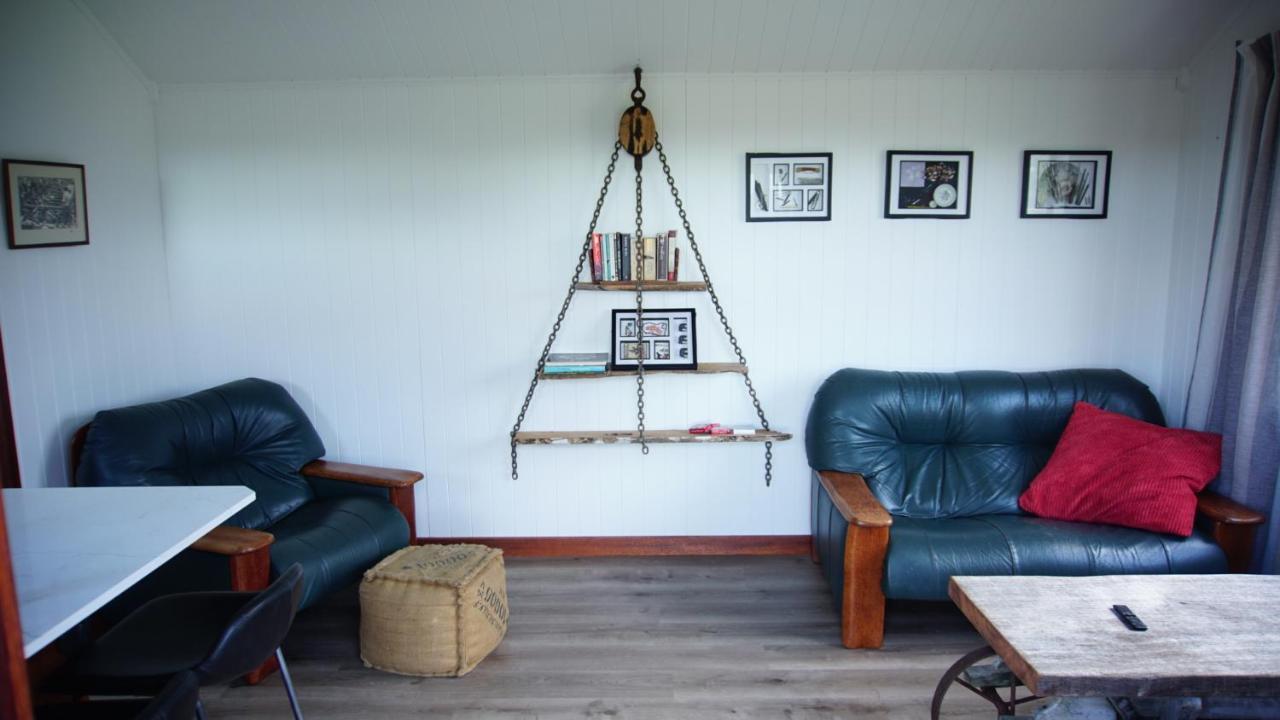 The Hut 56 Villa Whitianga Bagian luar foto